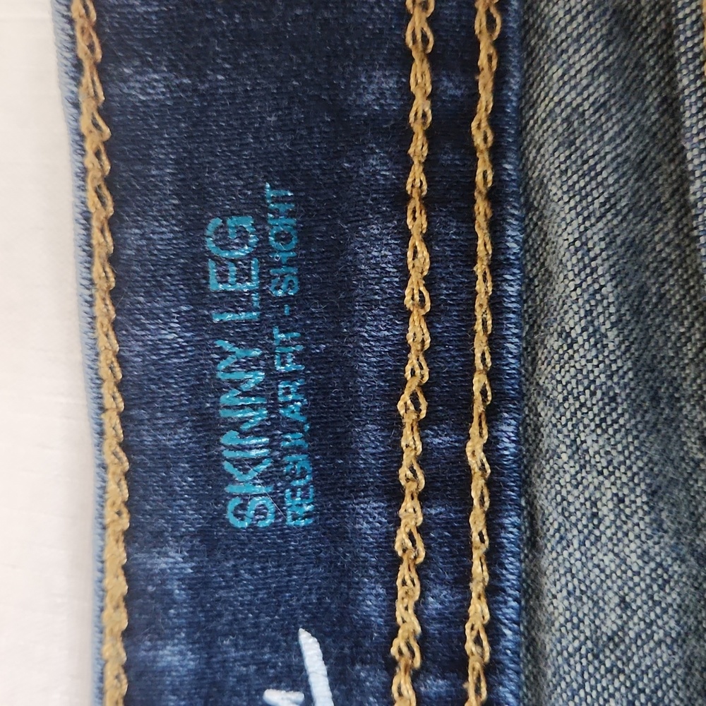 Inc denim dark wash skinny jeans. Size 10 short - Picture 4 of 10